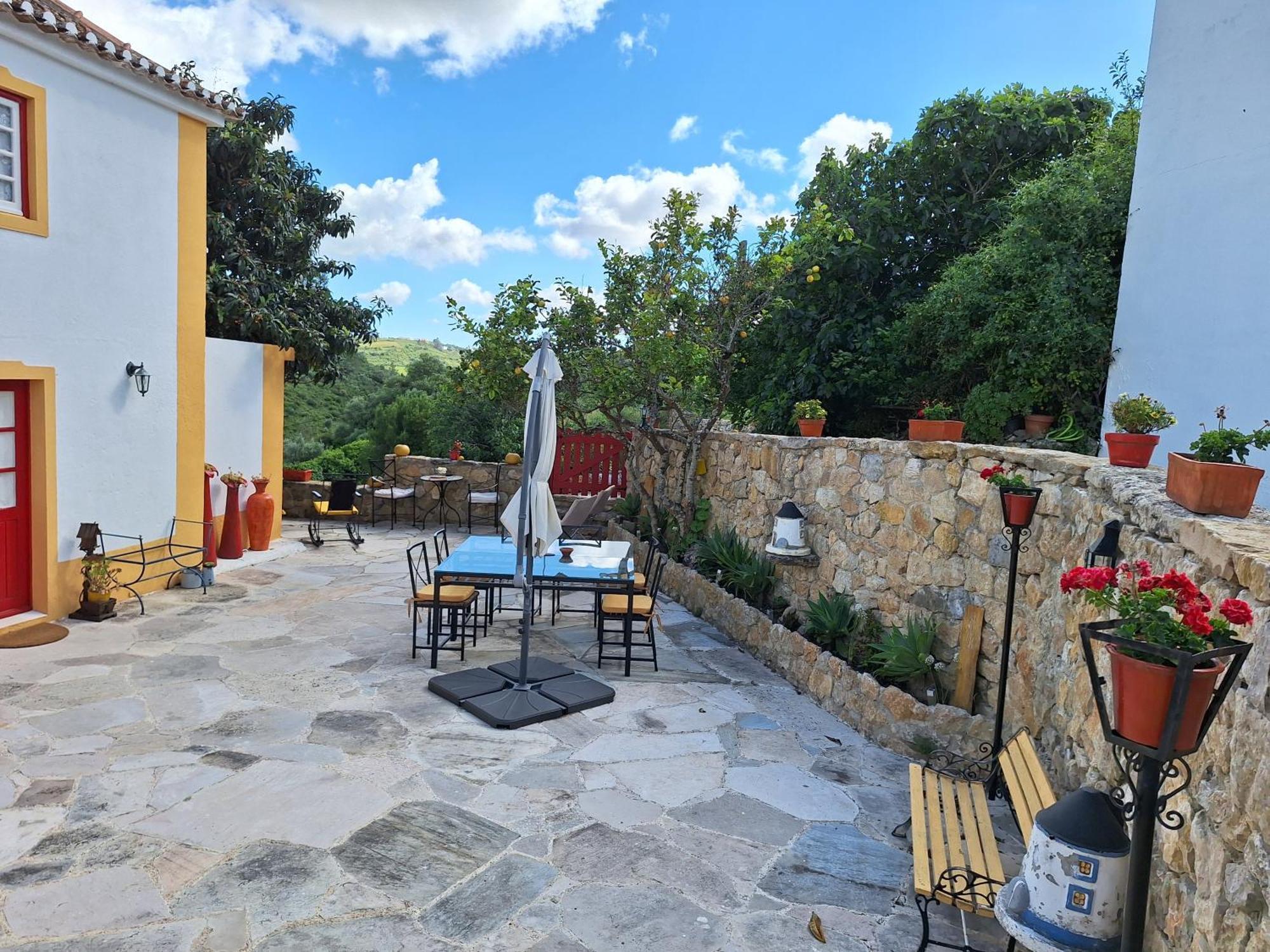 Casa Das Janelinhas - Cottage Near Sintra, Mafra, Ericeira Exterior photo