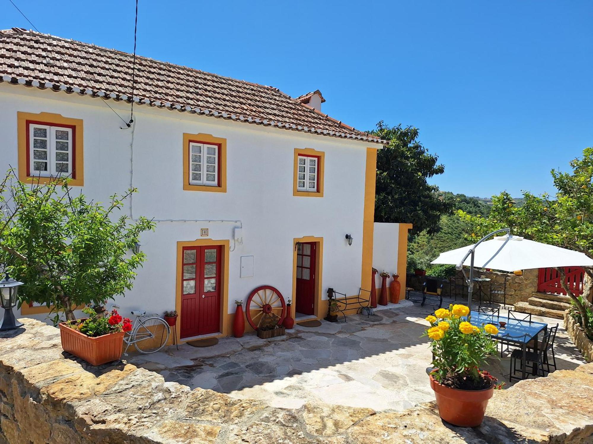 Casa Das Janelinhas - Cottage Near Sintra, Mafra, Ericeira Exterior photo